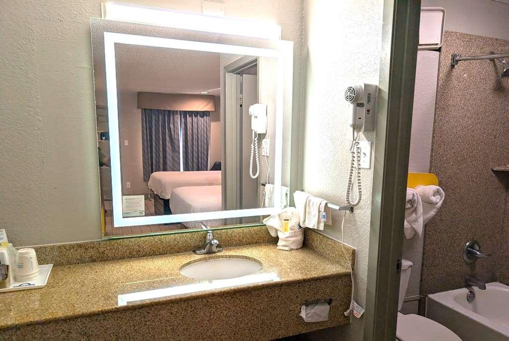 Days Inn By Wyndham Arcadia Louisiana Szoba fotó